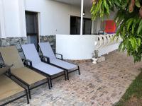 Posedenie v ubytovaní Luxury 2 bedroom APT 50 m from beach