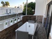 Balkón alebo terasa v ubytovaní Luxury 2 bedroom APT 50 m from beach