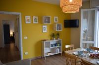 Televízia a/alebo spoločenská miestnosť v ubytovaní Villa Maria Apartments