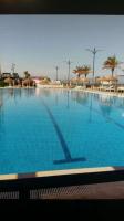 Bazén v ubytovaní Sea view Port Saplaya Apartments,2 alebo v jeho blízkosti
