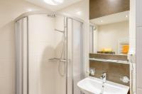 A bathroom at Ferienhaus Apart Sonnzeit