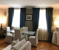 A seating area at Capri Moon Guest House