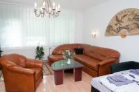 Posedenie v ubytovaní HELENA Apartman