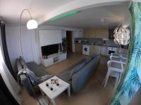 Kuchyňa alebo kuchynka v ubytovaní Apartamento a primera linea de mar en platja d’aro