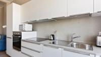A kitchen or kitchenette at Italianway - Largo Allegri 4