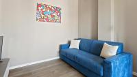 A seating area at Italianway - Largo Allegri 4