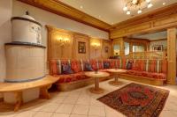 Posedenie v ubytovaní Hotel Garni Schneider