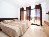 Posteľ alebo postele v izbe v ubytovaní Apartment Altea La Nova-7 by Interhome