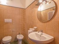 Kúpeľňa v ubytovaní Holiday Home Dante 1 by Interhome
