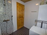 Koupelna v ubytování Holiday Home Koliwood a by Interhome