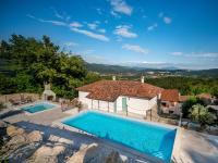 Bazén v ubytovaní Holiday Home Lapis by Interhome alebo v jeho blízkosti