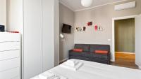 A bed or beds in a room at Italianway - Largo Allegri 4