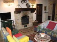 A seating area at La casa tra i vigneti