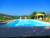 The swimming pool at or close to Casa dei Sogni d'Oro
