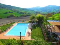 The swimming pool at or close to Casa dei Sogni d'Oro