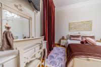 Posteľ alebo postele v izbe v ubytovaní Acropolis deluxe Apt.(Must)