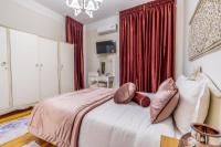 Posteľ alebo postele v izbe v ubytovaní Acropolis deluxe Apt.(Must)