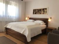 Posteľ alebo postele v izbe v ubytovaní Plitvice Miric Inn