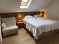 Posteľ alebo postele v izbe v ubytovaní Plitvice Miric Inn