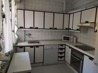 Kuchyň nebo kuchyňský kout v ubytování Apartamento GALLARZA con Parking