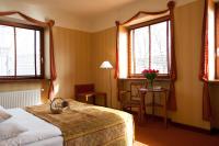 Łóżko lub łóżka w pokoju w obiekcie Hotel Willa Lubicz