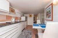 Kuchyň nebo kuchyňský kout v ubytování Villa Vanilla with Heated Pool