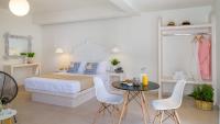Posteľ alebo postele v izbe v ubytovaní Sweet Home Naxos