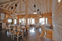 Un restaurante o sitio para comer en Centro de Ecoturismo Tierra del Agua
