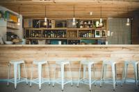 El salón o zona de bar de Centro de Ecoturismo Tierra del Agua