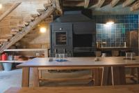 Una cocina o zona de cocina en Centro de Ecoturismo Tierra del Agua