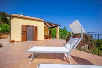 A balcony or terrace at Villa Lavanda