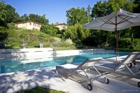 The swimming pool at or close to Casino di Pragatto