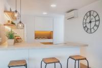 Kuchyň nebo kuchyňský kout v ubytování Mariners Apartment