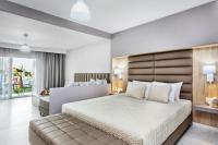 Posteľ alebo postele v izbe v ubytovaní Anna Hotel
