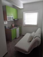 Kuchyňa alebo kuchynka v ubytovaní Apartments Radoš