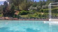 Bazén v ubytovaní El Patio Hotel alebo v jeho blízkosti