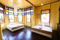 Postel nebo postele na pokoji v ubytování Baankhon Private room in Thai house Check in by yourself code inbox Adult Only
