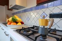 Kuchyňa alebo kuchynka v ubytovaní Anthony House - De Vivo Realty Sorrento