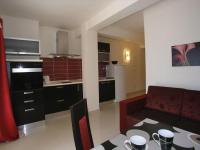 Kuchyňa alebo kuchynka v ubytovaní Apartment in Vodice with Seaview, Terrace, Air condition, WIFI (4727-1)