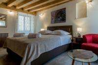Posteľ alebo postele v izbe v ubytovaní JR Luxury Guesthouse2