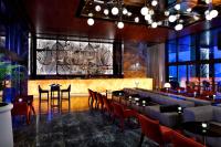 Grand Plaza Mövenpickにあるレストランまたは飲食店