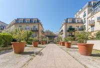 Gallery image of Nice Apartment Garden - 5 min DISNEYLAND Paris - Val d&#39;Europe Center in Chessy