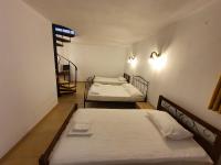 Posteľ alebo postele v izbe v ubytovaní Sahas Apartments