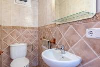 Koupelna v ubytování Chalet adosado con piscina