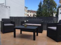 Posedenie v ubytovaní Apartamentos Villa Serali Parking Gratis