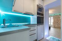 Kuchyňa alebo kuchynka v ubytovaní Modern apartment Rino