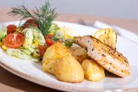 Jedzenie w hotelu lub w pobliżu