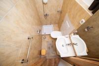 Kúpeľňa v ubytovaní House Mars in Podgora, jacuzzi
