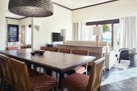 Cap Juluca, A Belmond Hotel, Anguillaにあるテレビまたはエンターテインメントセンター