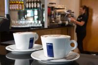 Příslušenství pro přípravu čaje a kávy v ubytování Thornbury Lodge